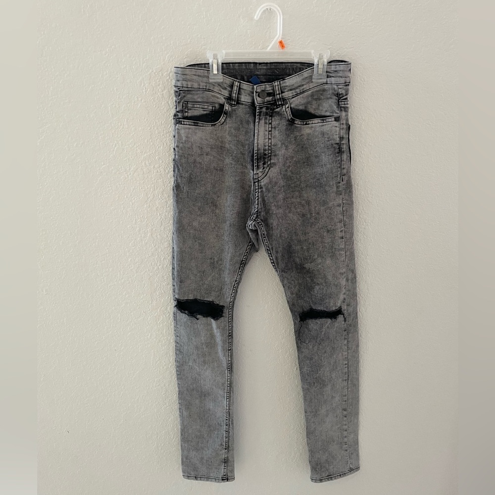 H&M DIVIDED jeans EUR 28, US 28, CN 165/72A grey for men